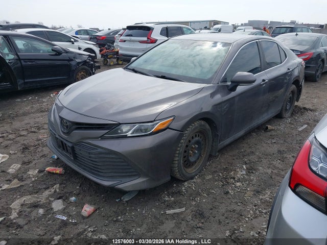 4T1B11HK9JU120547 Toyota CAMRY LE