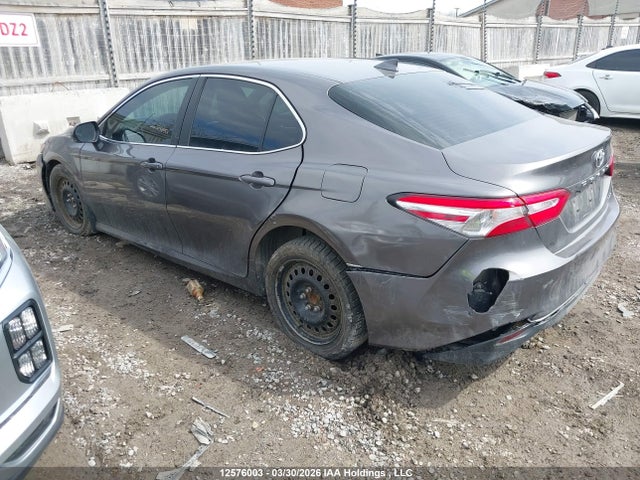 4T1B11HK9JU120547 Toyota CAMRY LE
