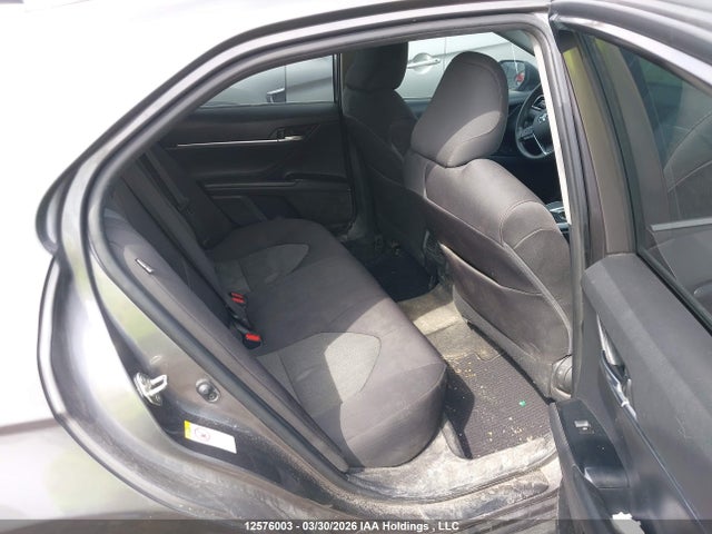 4T1B11HK9JU120547 Toyota CAMRY LE