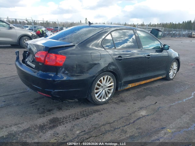 Продажа на аукционе авто 2011 Volkswagen Jetta 2.5l Comfortline/2.5l Sportline, vin: 3VWBX7AJ4BM356520, номер лота: 12576011