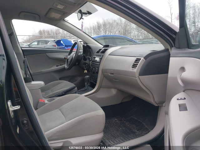 12576033 :رقم المزاد ، 2T1BU4EE0CC817259 vin ، 2012 Toyota Corolla Ce مزاد بيع
