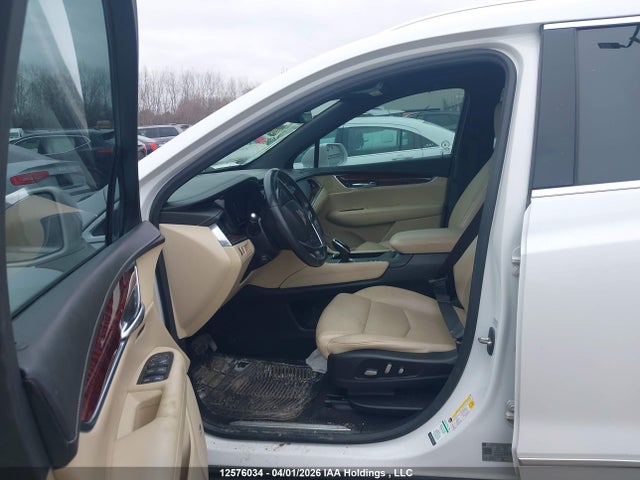 1GYKNDRSXKZ132956 Cadillac XT5 LUXURY