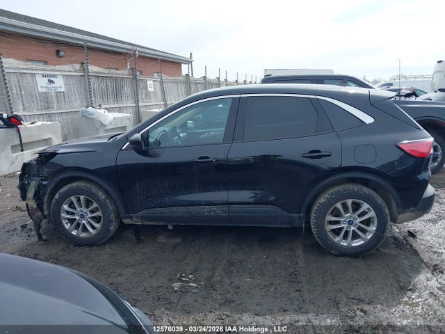Продаж на аукціоні авто 2020 Ford Escape, vin: 1FMCU9G64LUC11047, номер лоту: 12576039