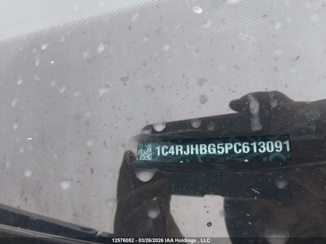 1C4RJHBG5PC613091 Jeep Grand Cherokee Limited