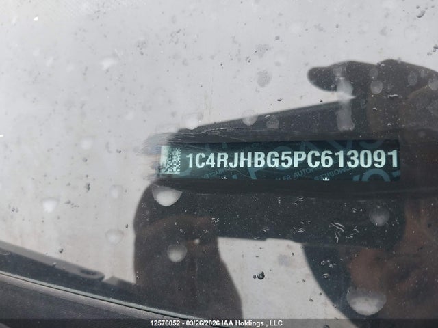 1C4RJHBG5PC613091 Jeep Grand Cherokee Limited