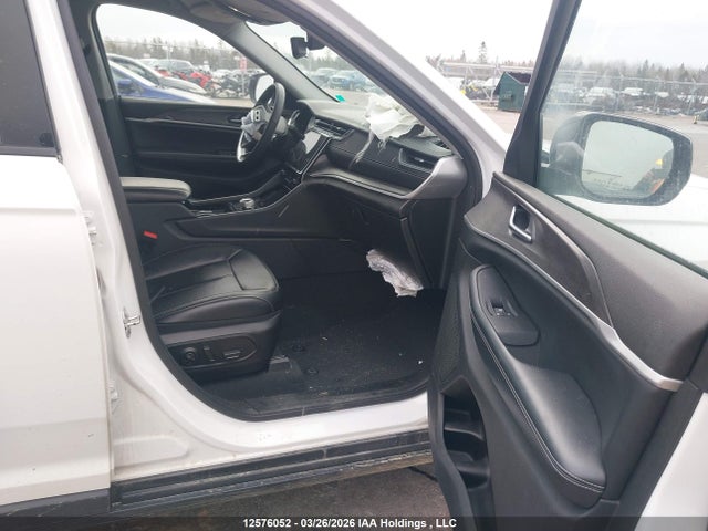 1C4RJHBG5PC613091 Jeep Grand Cherokee Limited