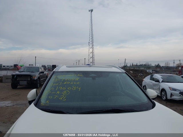 JN8BT3CB0PW190084 Nissan Rogue Sl