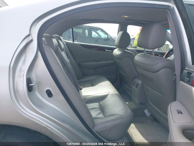 12576060 :رقم المزاد ، JTHBA30G340011020 vin ، 2004 Lexus Es 330 مزاد بيع