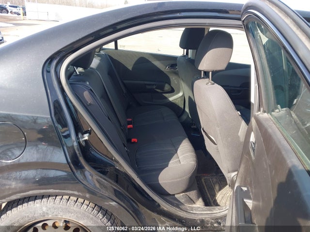 1G1JD5SH4H4156094 Chevrolet SONIC LT