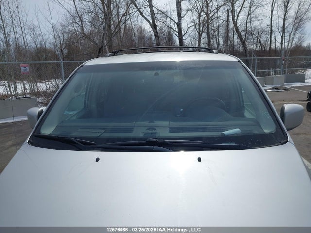 12576066 :رقم المزاد ، 2V4RW3DX4AR260915 vin ، 2010 Volkswagen Routan مزاد بيع