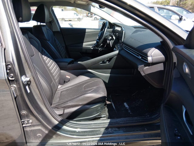 KMHLN4DG5SU988557 Hyundai Elantra Luxury