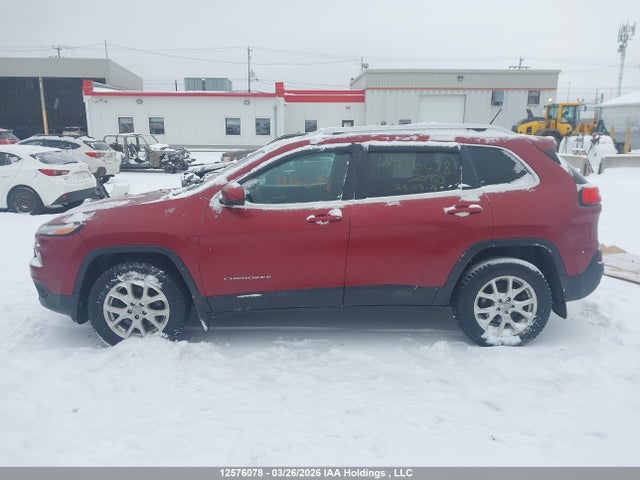 1C4PJMCS8FW520453 Jeep Cherokee Latitude