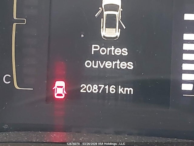 1C4PJMCS8FW520453 Jeep Cherokee Latitude