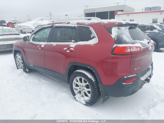 1C4PJMCS8FW520453 Jeep Cherokee Latitude