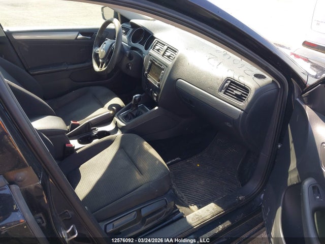 3VW2K7AJ4FM326048 Volkswagen Jetta