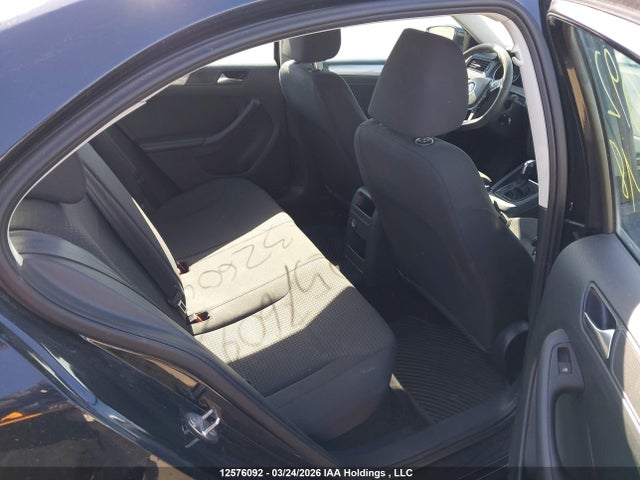 3VW2K7AJ4FM326048 Volkswagen Jetta