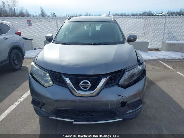 12576128 :رقم المزاد ، 5N1AT2MTXFC761410 vin ، 2015 Nissan Rogue مزاد بيع
