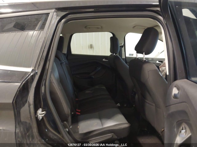Продаж на аукціоні авто 2019 Ford Escape Se, vin: 1FMCU9GD3KUC13305, номер лоту: 12576137