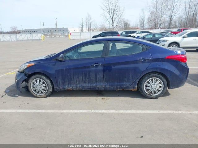 2011 Hyundai Elantra Gls/limited მანქანა იყიდება აუქციონზე, vin: 5NPDH4AE3BH061022, აუქციონის ნომერი: 12576141