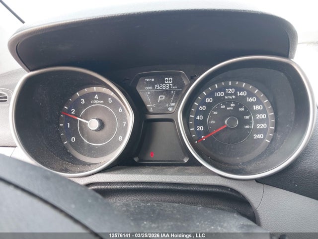 2011 Hyundai Elantra Gls/limited მანქანა იყიდება აუქციონზე, vin: 5NPDH4AE3BH061022, აუქციონის ნომერი: 12576141