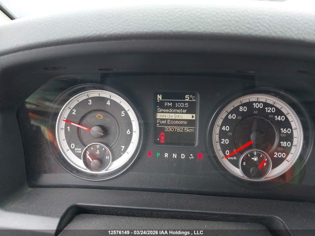 1C6RR7GT3ES109898 RAM 1500 Slt