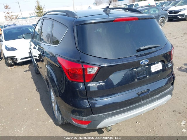 Продаж на аукціоні авто 2019 Ford Escape, vin: 1FMCU9HD3KUB16149, номер лоту: 12576166