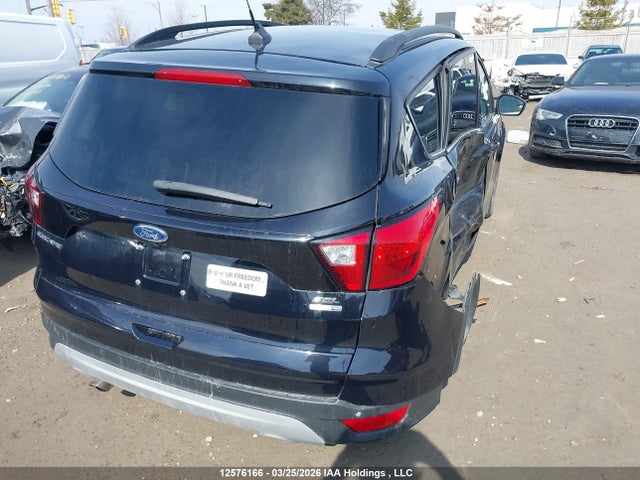 Продаж на аукціоні авто 2019 Ford Escape, vin: 1FMCU9HD3KUB16149, номер лоту: 12576166