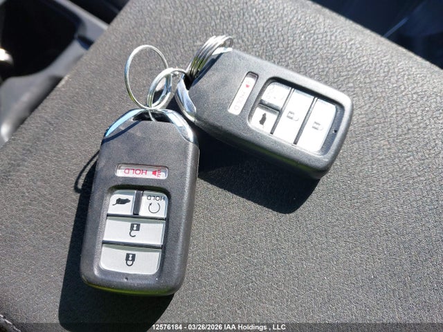 2HKRW2H27LH218645 Honda CR-V LX