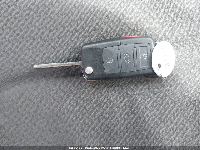 12576188 :رقم المزاد ، WVWDR71K87W110012 vin ، 2007 Volkswagen Rabbit 5-door مزاد بيع