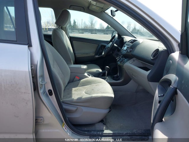 12576189 :رقم المزاد ، 2T3ZF4DV2CW119560 vin ، 2012 Toyota Rav4 مزاد بيع