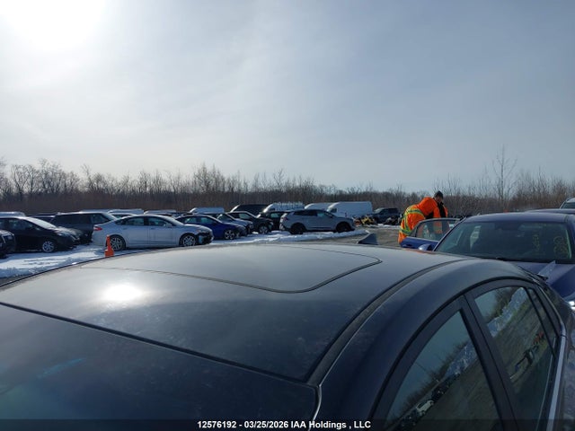 KMHC85LC4KU167302 Hyundai Ioniq Hybrid Preferred