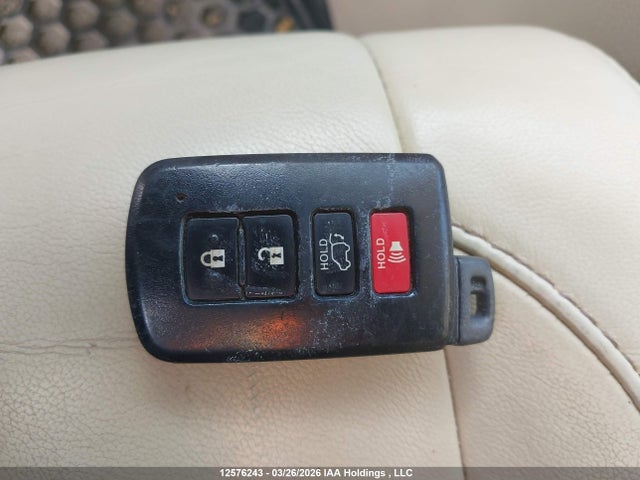 5TDJKRFH9GS292612 Toyota Highlander