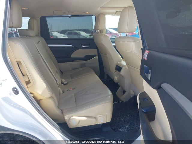 5TDJKRFH9GS292612 Toyota Highlander