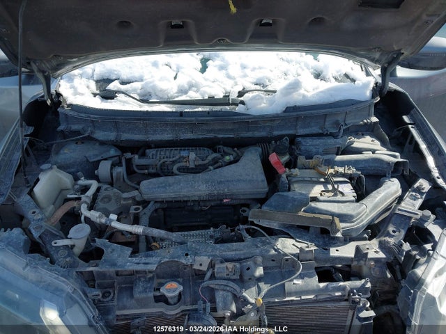 5N1AT2MV7JC706990 Nissan Rogue Sv/sl