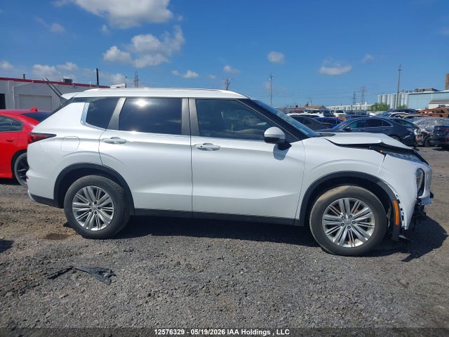 JA4J4VA85RZ629654 Mitsubishi Outlander Le/se/sel