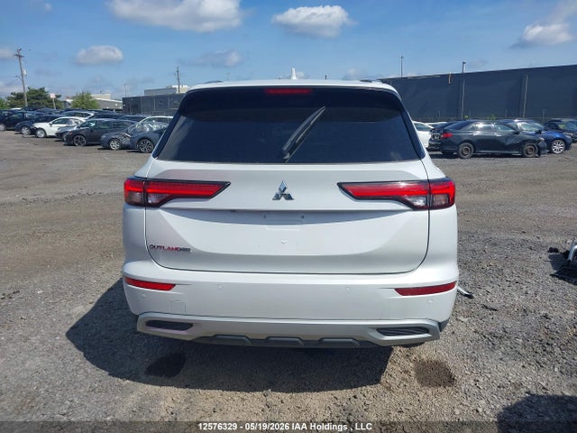 JA4J4VA85RZ629654 Mitsubishi Outlander Le/se/sel