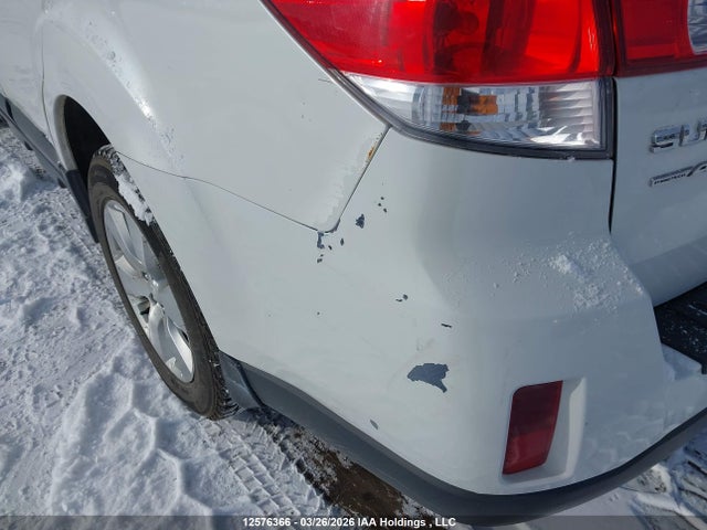 2011 Subaru Outback 3.6r Premium მანქანა იყიდება აუქციონზე, vin: 4S4BRJGC5B2427858, აუქციონის ნომერი: 12576366