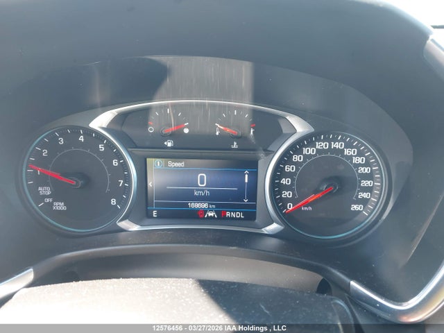 2GNAXUEV1N6117653 Chevrolet EQUINOX LT