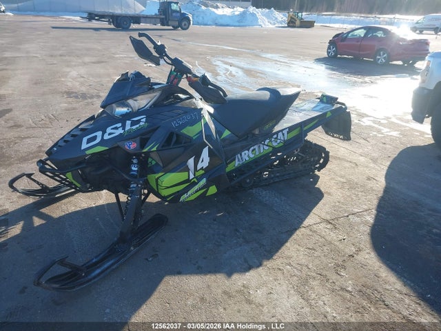 4UF16SNW2GT118516 Arctic Cat Arctic Cat