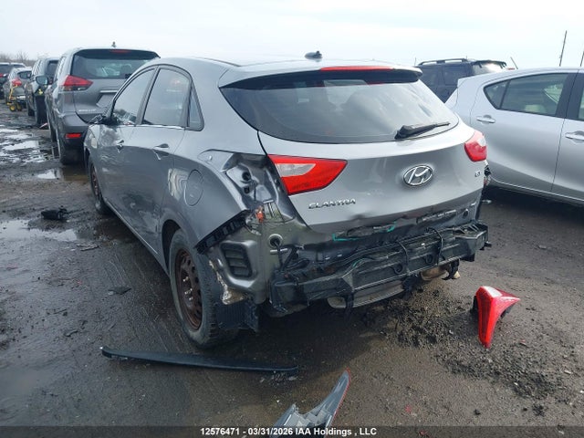 2013 Hyundai Elantra Gt Gl მანქანა იყიდება აუქციონზე, vin: KMHD25LE5DU109922, აუქციონის ნომერი: 12576471