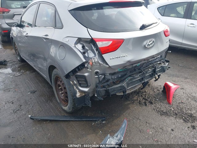 2013 Hyundai Elantra Gt Gl მანქანა იყიდება აუქციონზე, vin: KMHD25LE5DU109922, აუქციონის ნომერი: 12576471