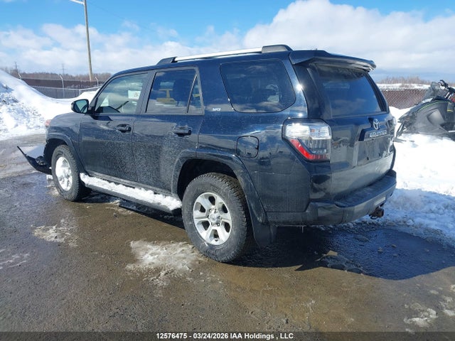 2022 Toyota 4runner მანქანა იყიდება აუქციონზე, vin: JTENU5JR0N6051146, აუქციონის ნომერი: 12576475