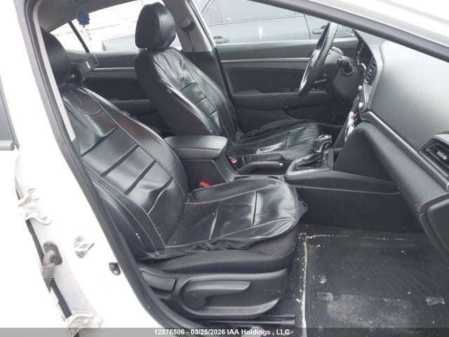 KMHD84LF1KU879422 Hyundai Elantra Preferred