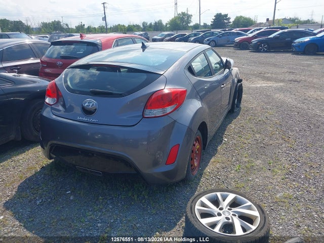2017 Hyundai Veloster Se/tech მანქანა იყიდება აუქციონზე, vin: KMHTC6AD9HU306168, აუქციონის ნომერი: 12576551
