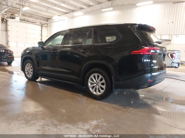 2024 Toyota Grand Highlander Xle მანქანა იყიდება აუქციონზე, vin: 5TDAAAB58RS070324, აუქციონის ნომერი: 12576650