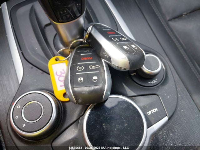 ZASFAKAN9J7B69673 Alfa Romeo Stelvio