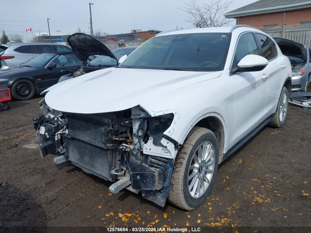 ZASFAKAN9J7B69673 Alfa Romeo Stelvio