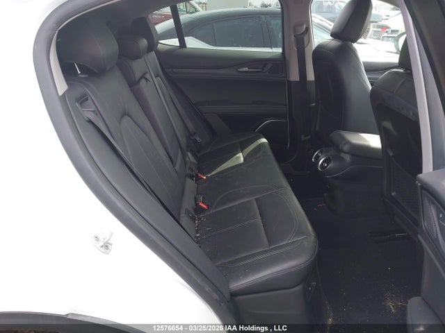 ZASFAKAN9J7B69673 Alfa Romeo Stelvio
