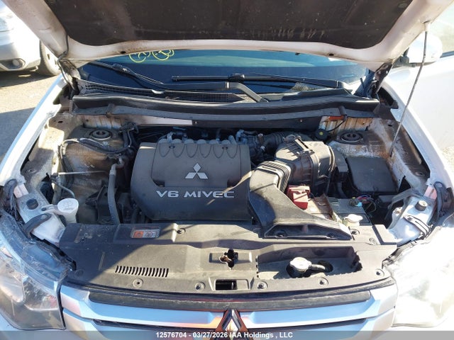JA4JZ3AX3FZ600405 Mitsubishi Outlander