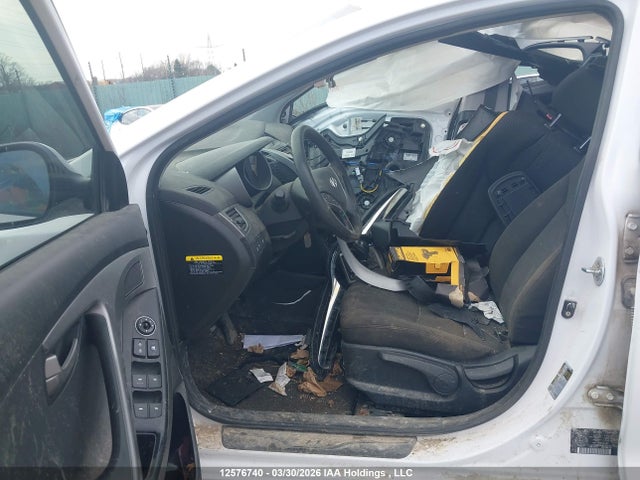 12576740 :رقم المزاد ، KMHDH4AE3GU541165 vin ، 2016 Hyundai Elantra Se/sport/limited مزاد بيع